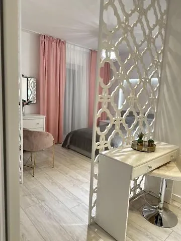 Apartment Flat4You V Poznan Poland